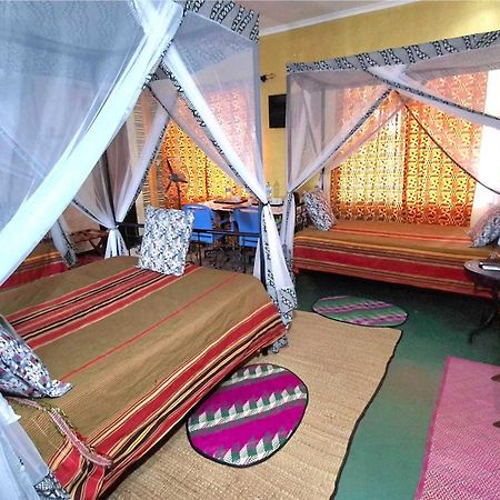 โคโรนา วิลลา เบด แอนด์ เบรคฟาสต์ Bed & Breakfast อารูชา ภายนอก รูปภาพ