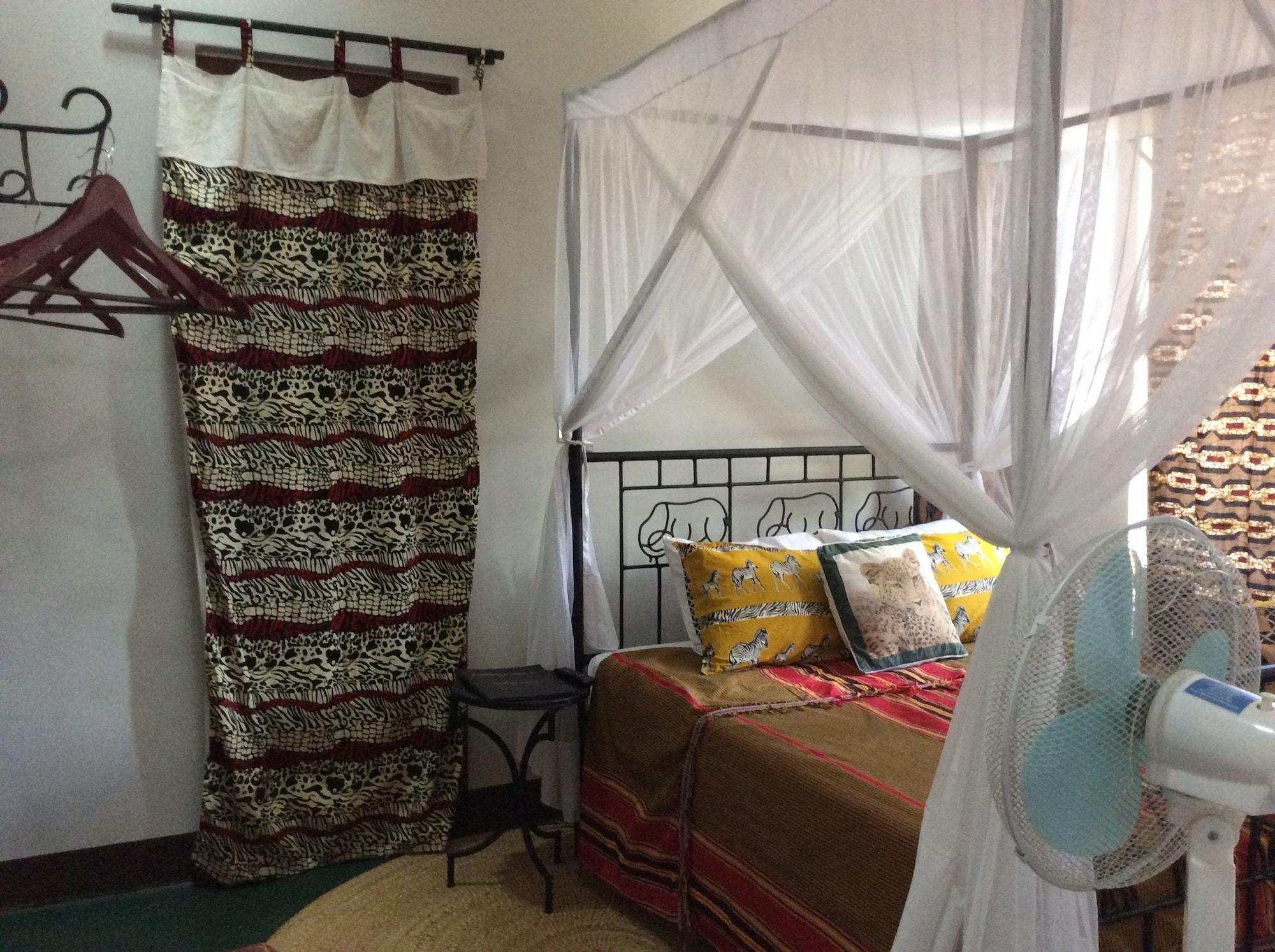 โคโรนา วิลลา เบด แอนด์ เบรคฟาสต์ Bed & Breakfast อารูชา ภายนอก รูปภาพ