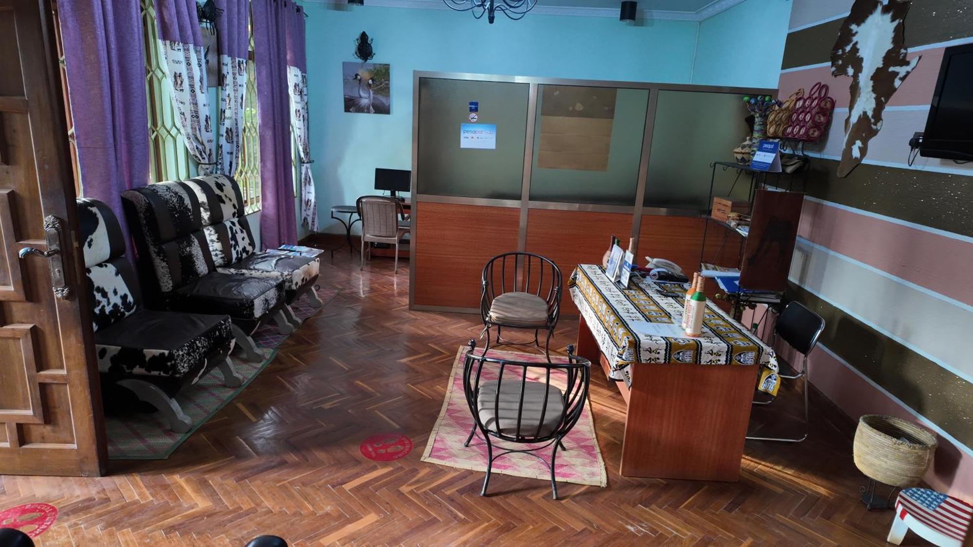 โคโรนา วิลลา เบด แอนด์ เบรคฟาสต์ Bed & Breakfast อารูชา ภายนอก รูปภาพ