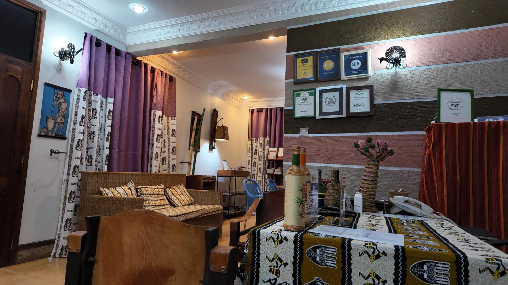 โคโรนา วิลลา เบด แอนด์ เบรคฟาสต์ Bed & Breakfast อารูชา ภายนอก รูปภาพ