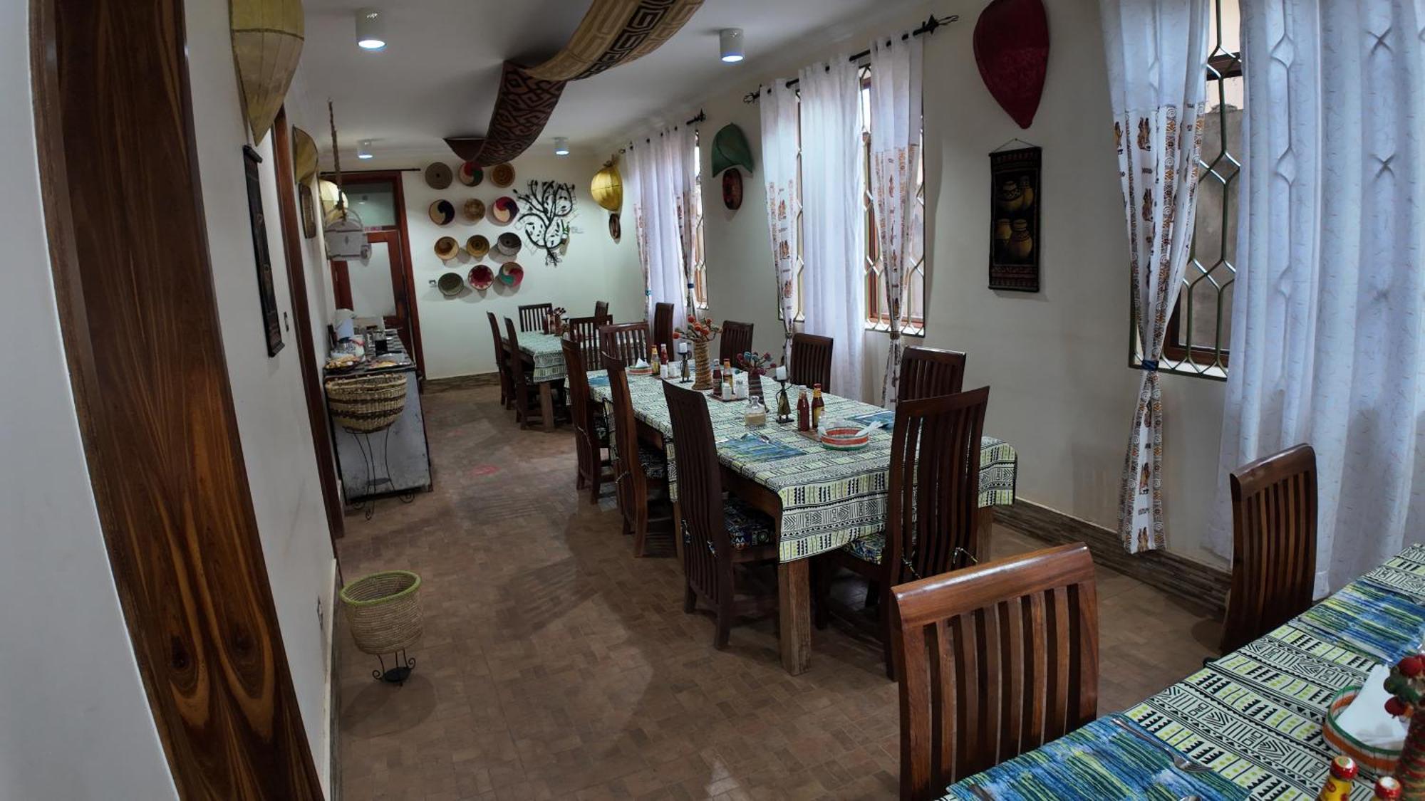 โคโรนา วิลลา เบด แอนด์ เบรคฟาสต์ Bed & Breakfast อารูชา ภายนอก รูปภาพ