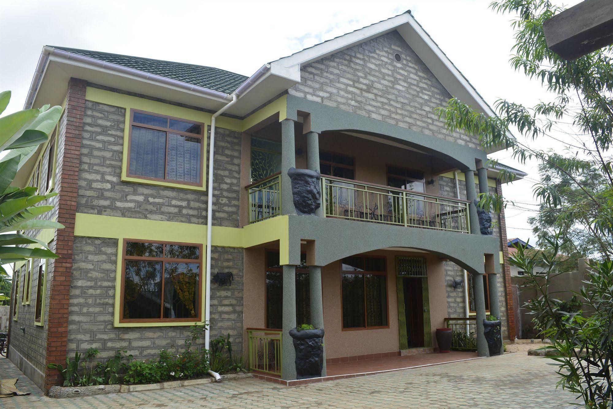 โคโรนา วิลลา เบด แอนด์ เบรคฟาสต์ Bed & Breakfast อารูชา ภายนอก รูปภาพ