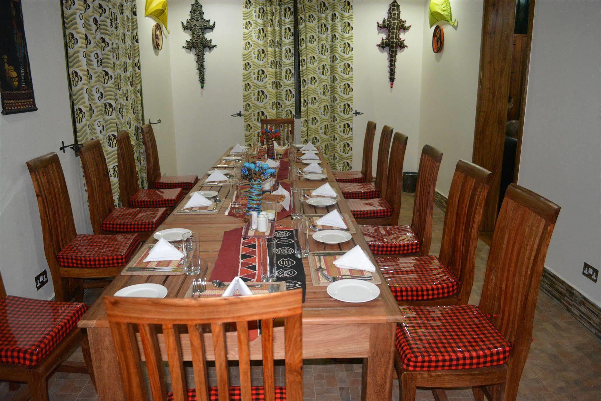 โคโรนา วิลลา เบด แอนด์ เบรคฟาสต์ Bed & Breakfast อารูชา ภายนอก รูปภาพ